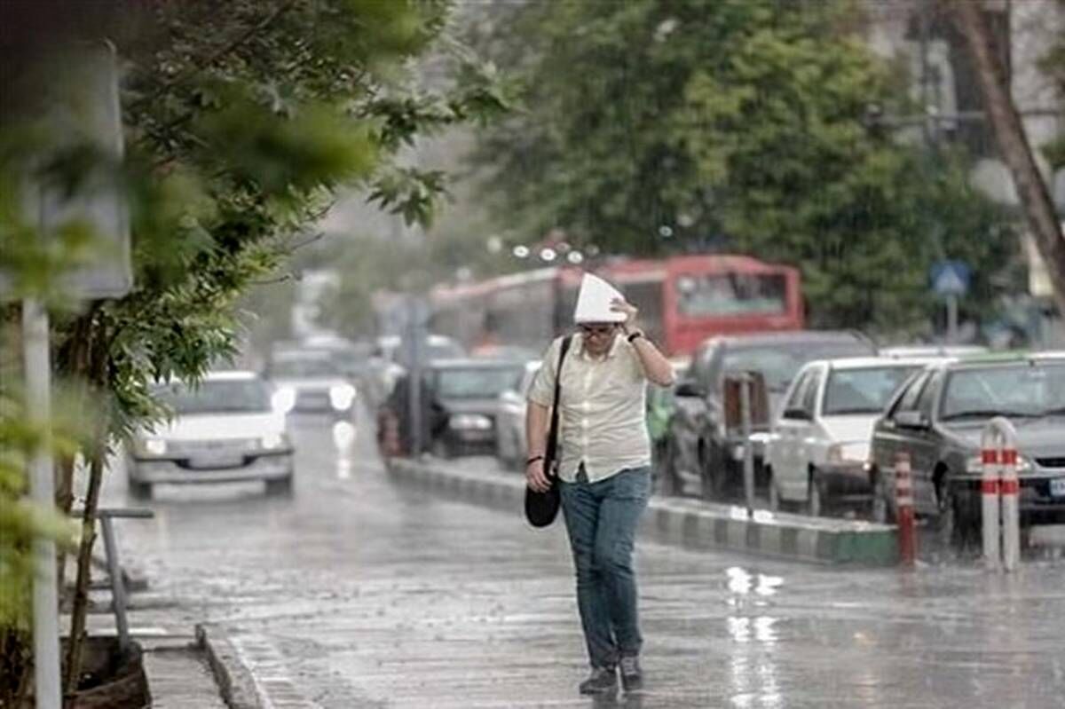 بارش باران و کاهش دما در تهران