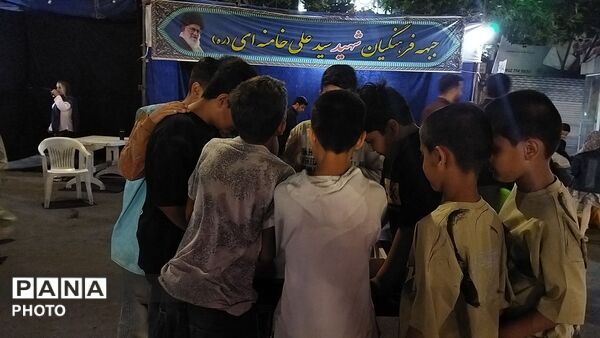 گذری بر موکب جبهه فرهنگیان نیشابور در نود و هشتمین شب از اجتماعات مردمی 