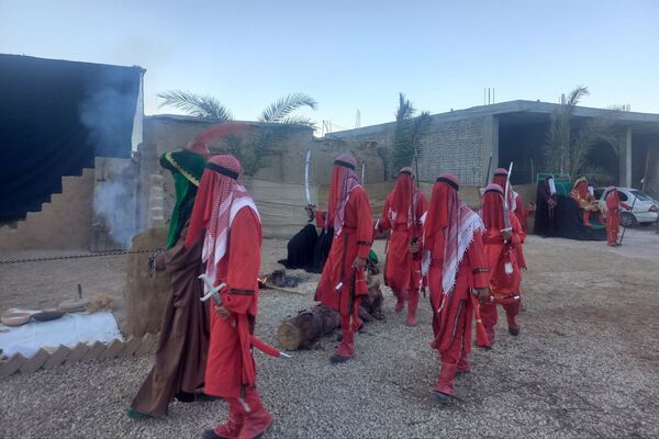 اجرای تعزیه شهادت حضرت زهرا (س) در روستای ظفرآباد شیراز