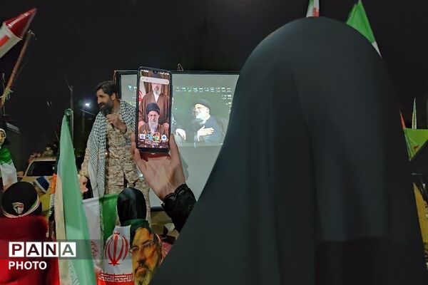 مقاومت در خیابان‌های شهر بار ادامه دارد