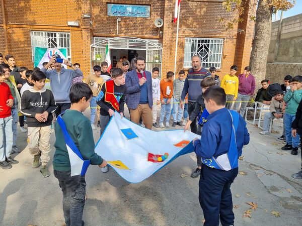 لیگ مدرسه‌ای بازی‌های تاما در دبیرستان نمونه دولتی پژوهش آشخانه 