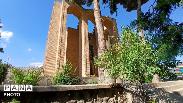 از آبی آرام دریاچه مادر تا عطر عرفان آرتیمانی؛ روایت زیبایی‌های تویسرکان