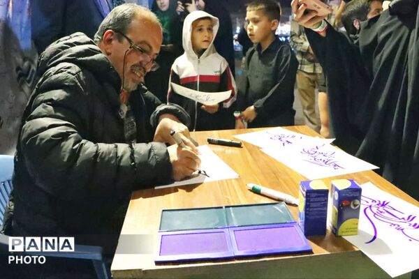 برپایی موکب امام رضا(ع) یاد بود شهدای دانش آموز در یزد