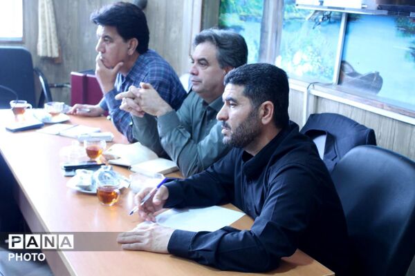 هم‌اندیشی مدیران مدارس و تشکل‌های دانش‌آموزی بجنورد