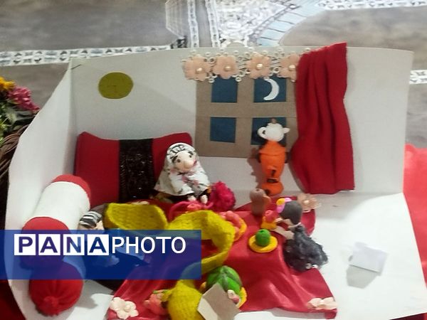 نمایشگاه هنری دانش‌آموزان مدرسه شهید قنبری لاله