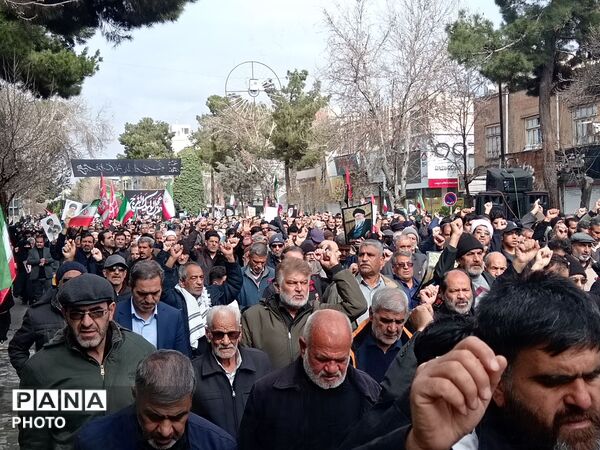 قاب پانا میزبان مراسم تشییع پیکر شهدا نیشابور 