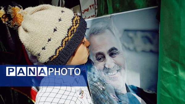 راهپیمایی 22 بهمن در شیراز برنامه دشمن را برچید