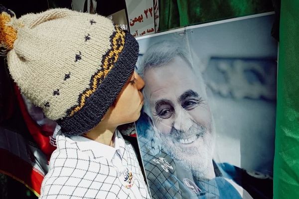 راهپیمایی 22 بهمن در شیراز برنامه دشمن را برچید