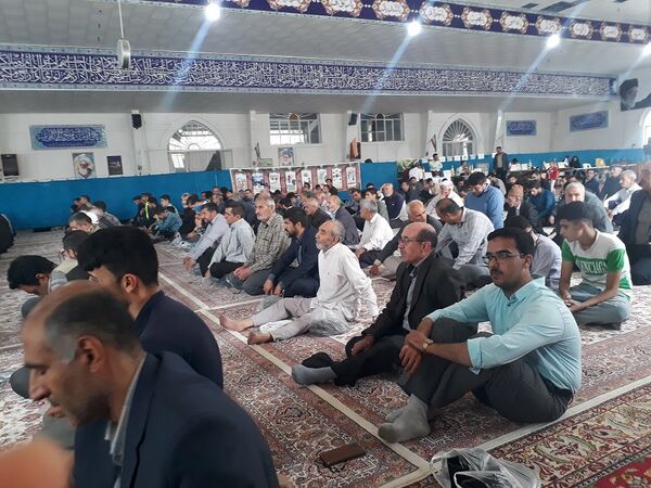 حضور پرشور مردم ولایتمدار شهرستان شیروان در نماز جمعه 