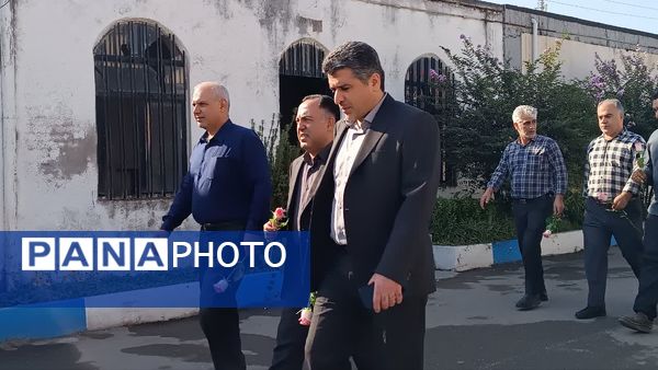 تجدید میثاق مدیران مازندران با شهدا در هفته دولت