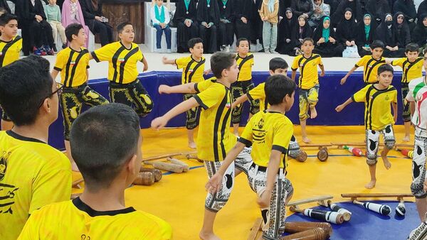 تشییع پیکر شهید گمنام در نیشابور
