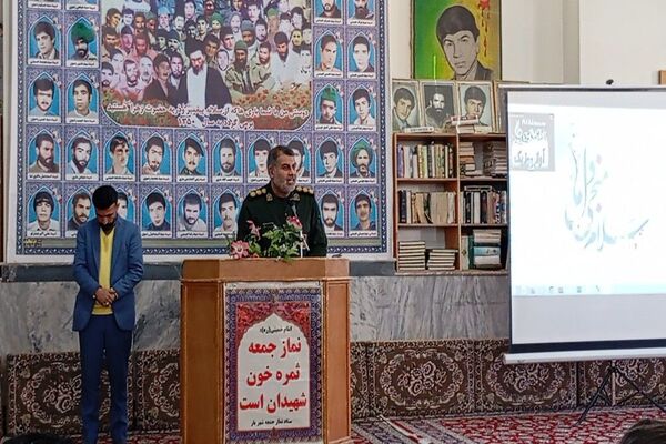مراسم تکریم و معارفه فرمانده حوزه مقاومت بسیج شهر بار