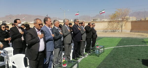 افتتاح دو چمن مصنوعی در مدارس کاشمر 