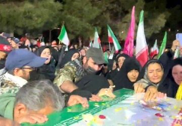 مراسم بدرقه شهید یونس نظر زاده همزمان با شهادت امام جعفر صادق(ع)