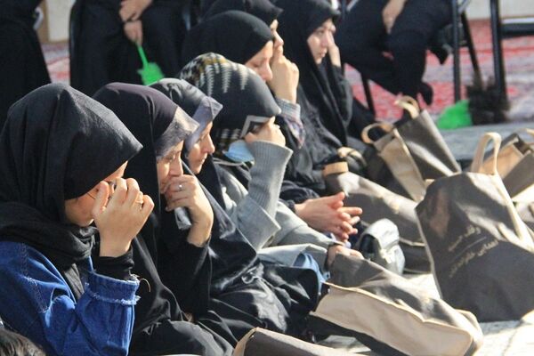 مراسم عزاداری خانم فاطمه زهرا(س) در بهارستان 2