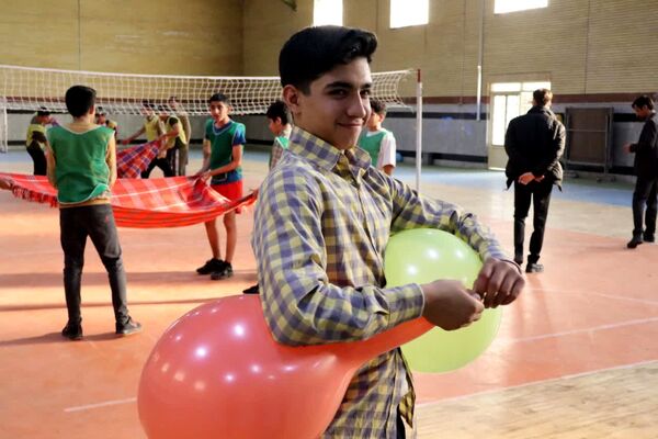 اولین روز از اردوی تمشک در خرم آباد ؛ جشن مهارت و نشاط 