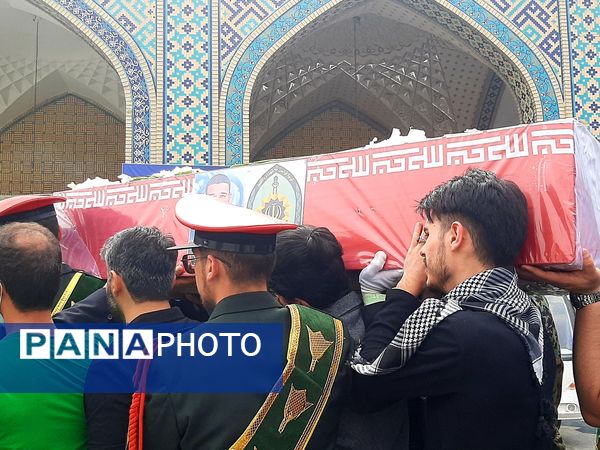 تشییع پیکر شهدای نیروی انتظامی مشهد مقدس