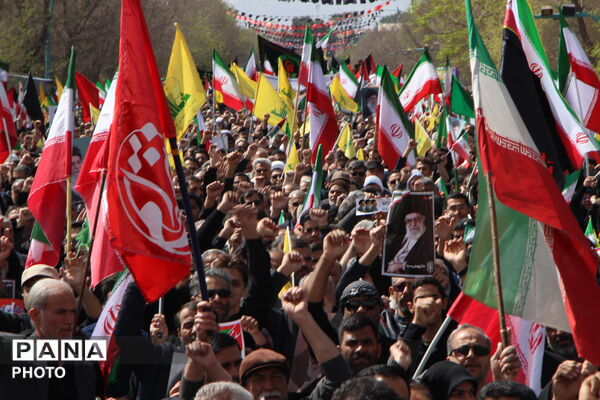 قاب هایی از حماسه آفرینی یزدی ها در روز قدس