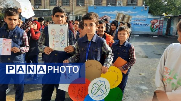 افتتاحیه سفیران سلامت در دبستان سرافراز ناحیه۷ مشهد 