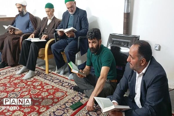 طنین قرآن کریم در منازل شهر بار نیشابور