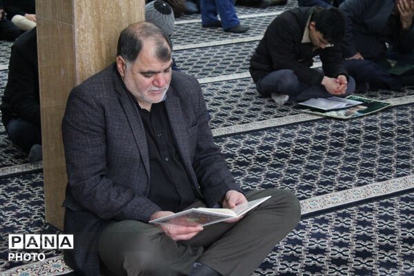 اجتماع مردم شهید پرور شهرستان فاروج در میدان رضوی در پی شهادت آیت الله العظمی امام خامنه‌ای (رضوان الله تعالی علیه) 