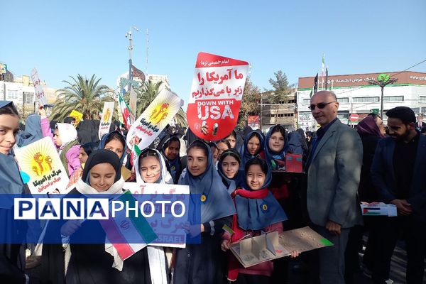 فریاد استکبار ستیزی از ورامین طنین انداز شد