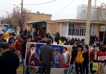 برگزاری راهپیمایی ۲۲ بهمن در شهر میمه 