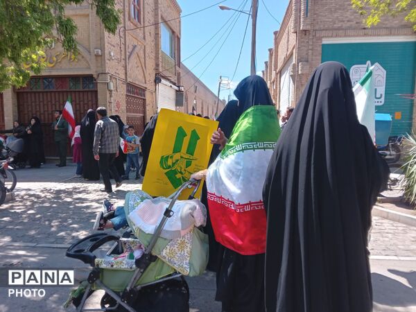 نماز  عبادی سیاسی جمعه در شهرستان نیشابور 