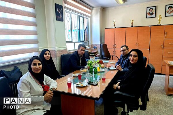 دوازدهمین دوره جشنواره نوجوان خوارزمی در دبیرستان سپاهان بهارستان‌دو