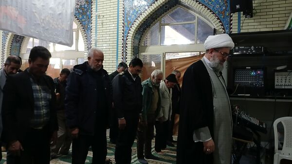 نماز جمعه؛ صحنه نمایش وحدت و ایمان مردم بن