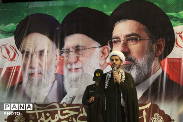 جاجرمی‌ها هم با شور و حضور بی‌نظیر پای این انقلاب ایستاده‌اند