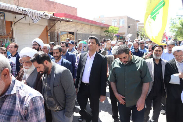 راهپیمایی روز قدس در شهر قنوات قم
