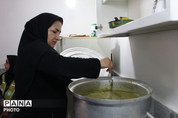 کارگاه آموزشی مدرسان پیشتاز و گردهمایی خبرنگاران پانا شهرستان فاروج با مسئولان سازمان دانش‌آموزی خراسان شمالی 