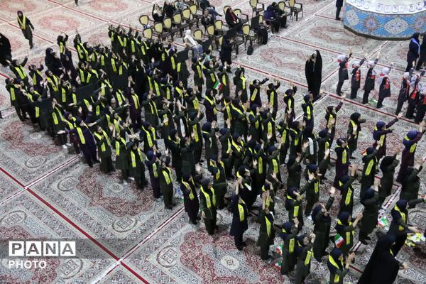 تجلی همدلی و شور میهن‌دوستی در دومین همایش «وطن‌یار»