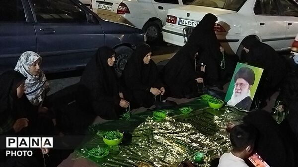 سفره صلوات در  اجتماعات مردمی 