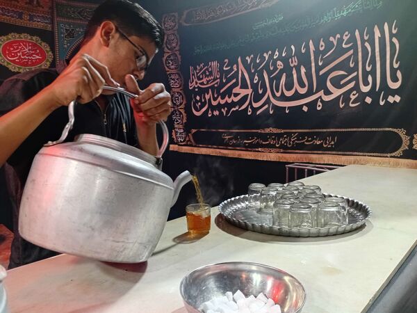 برپایی موکب پذیرایی در ایام محرم در شهرستان کاشمر