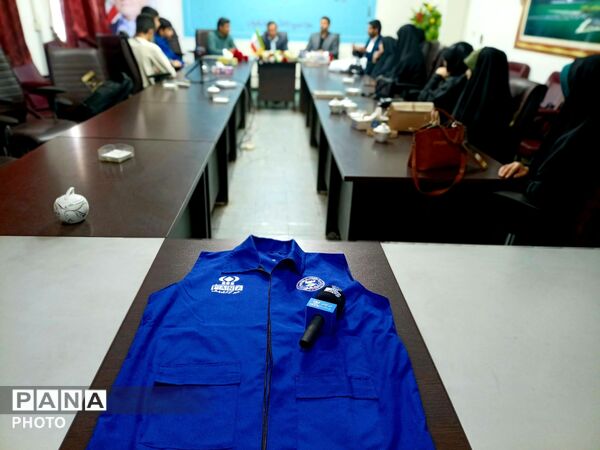 تقدیر از دانش‌آموز خبرنگاران بناب بمناسبت ۲۴سالگی خبرگزاری پانا