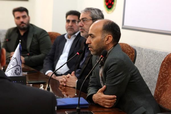 اجرای طرح «میدان پویا» در کاشان؛ هم‌افزایی دستگاه‌ها برای نشاط دانش‌آموزی در تابستان