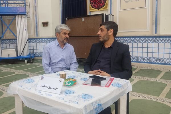میز خدمت استاندار فارس ویژه جوانان و دانشجویان