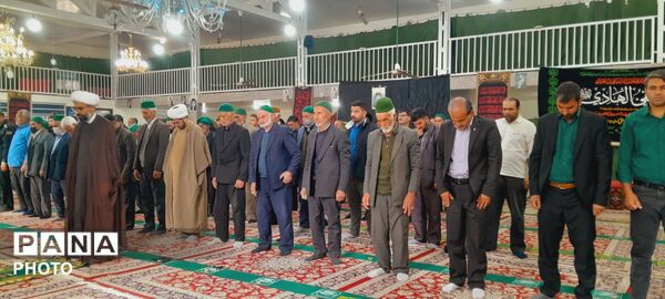  اقامه نماز عبادی سیاسی جمعه همزمان با سی و چهارمین روز شهادت قائد امت حضرت آیت الله خامنه‌ای 