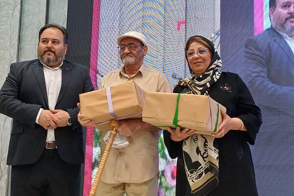 آئین تجلیل از معماران خشت اول ورامین 