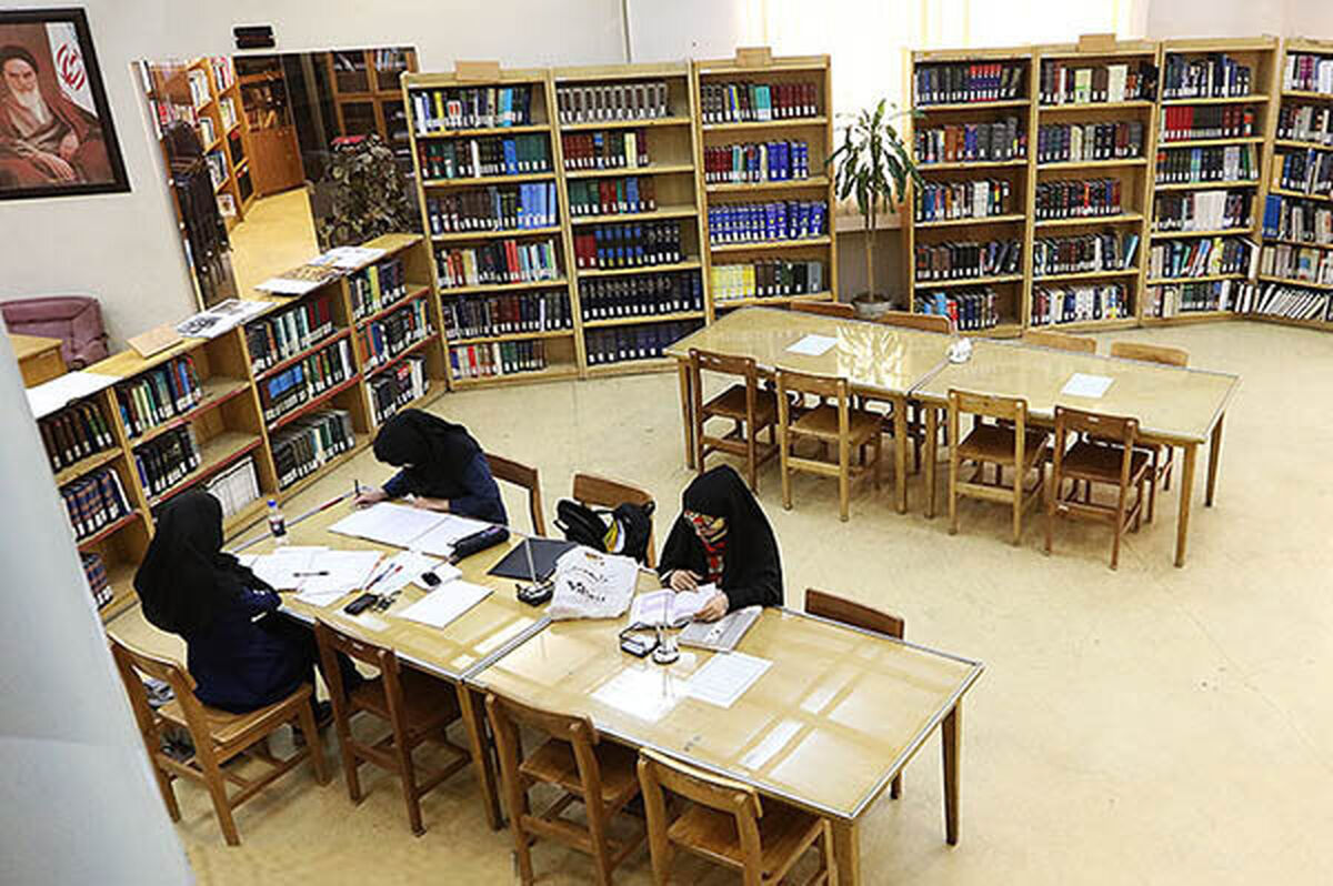 کتابخانه‌ها امروز بیش از هر زمان دیگری نقش فرهنگی‌وتربیتی خود را ایفا می‌کنند