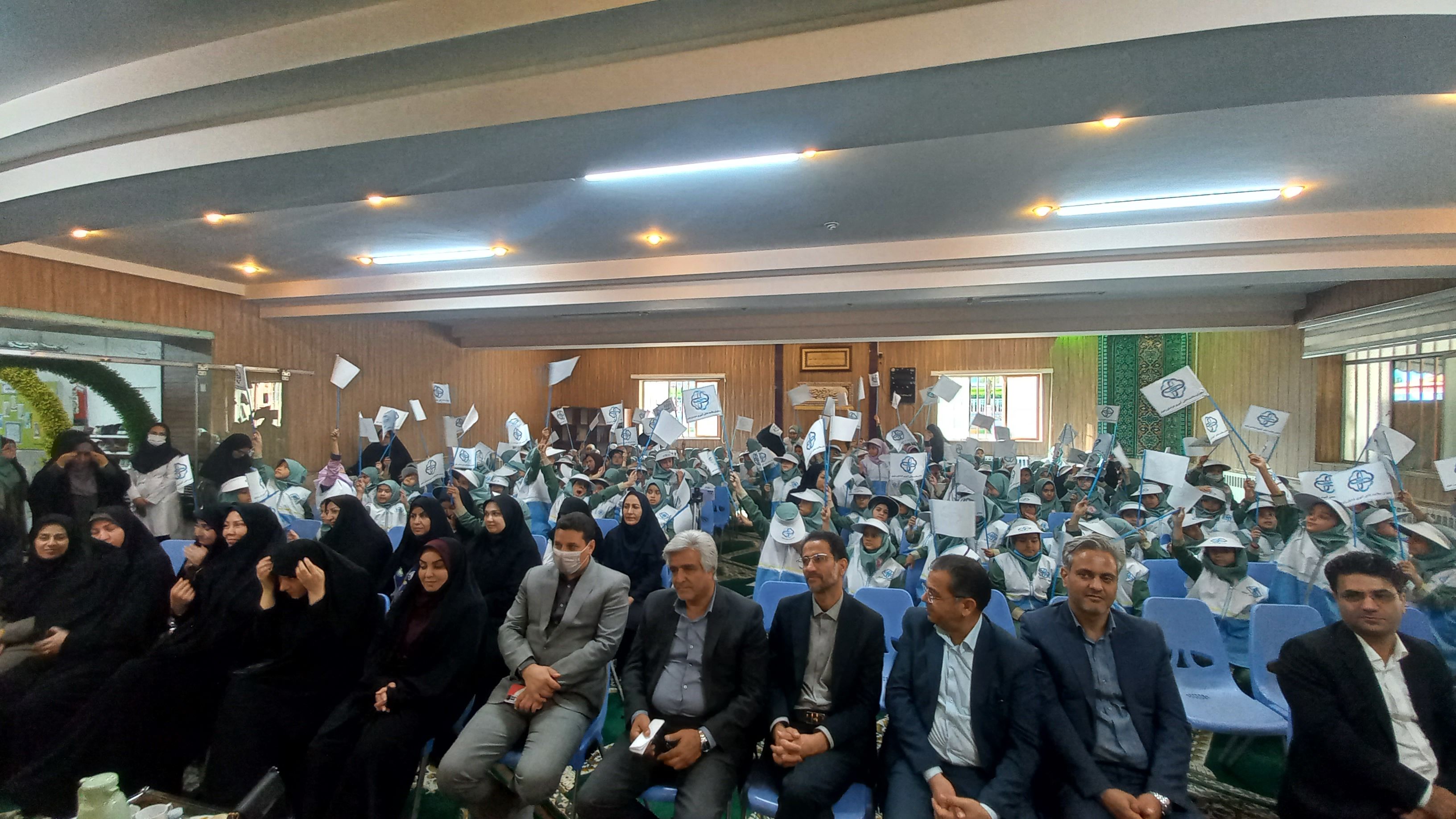 آئین افتتاحیه برنامه سفیران سلامت دانش آموزی استان خراسان رضوی در دبستان شاهد تحقیقی ناحیه ۶