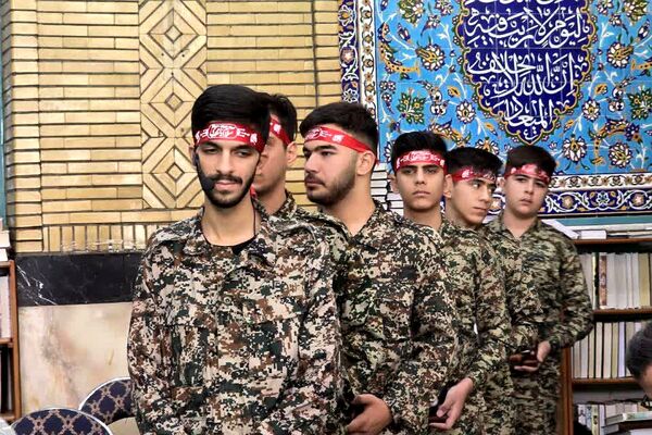 برگزاری یادواره سه هزار ستاره، ۳۰۰۰ چراغ راه به مناسبت هفته دفاع مقدس در شهرستان قرچک