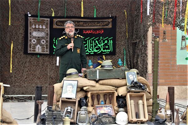 جلوه‌هایی از یادواره شهدا در دبستان استثنایی باغچه‌بان قم