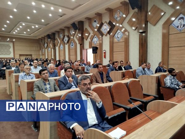 ویژه برنامه «شمیم مهر» ویژه مدیران و معاونان مدارس شهرستان کاشمر