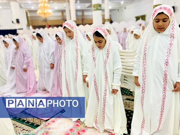 جشن تکلیف متمرکز مدارس شهرستان مه ولات