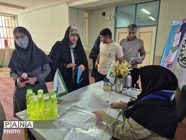 پذیرش رؤسای شورای دانش‌آموزی انتخابات استانی دختران در فارس