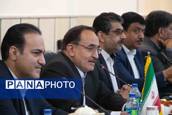 نشست‌خبری مدیرکل آموزش و پرورش استان یزد