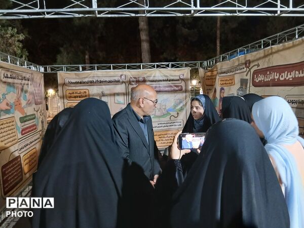 غرفه «باانرژی‌ها» ؛ مسئولیت‌پذیری و مشارکت اجتماعی